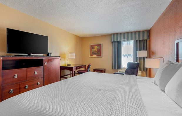 Images Best Western Plus Inn at Valley View