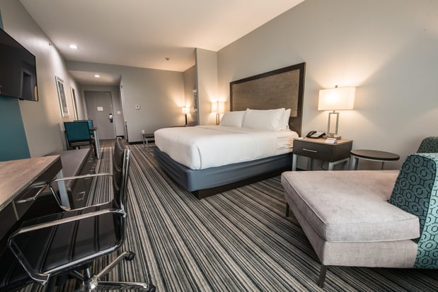 Images Holiday Inn Express & Suites Houston - Hobby Airport Area by IHG