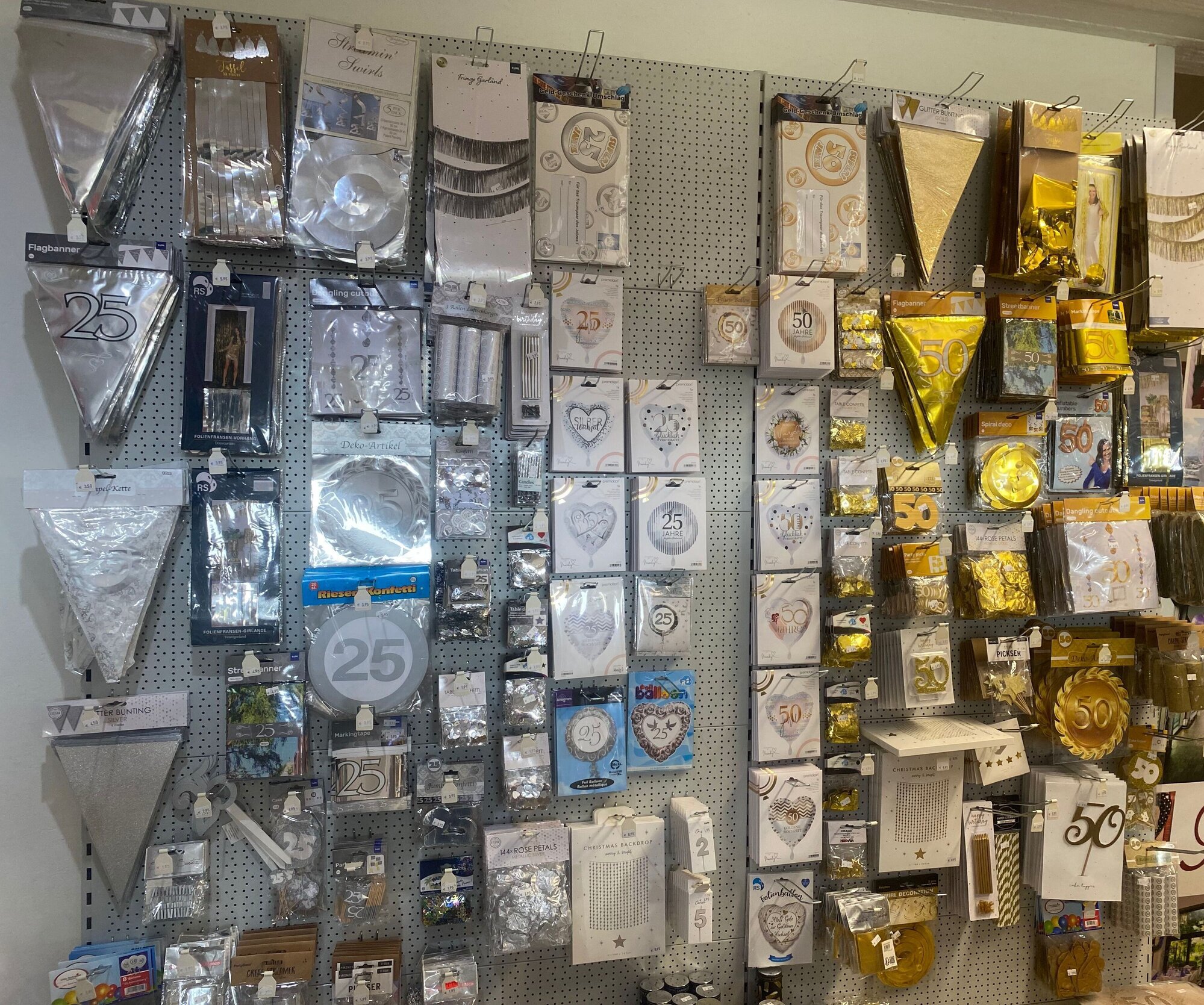 Plambeck & Luftballonwelt, Elbuferstraße 36 in Marschacht