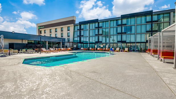 Images Holiday Inn Dallas Market Ctr Love Field by IHG