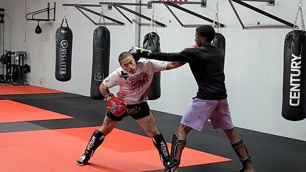 Images Outlaw Muay Thai