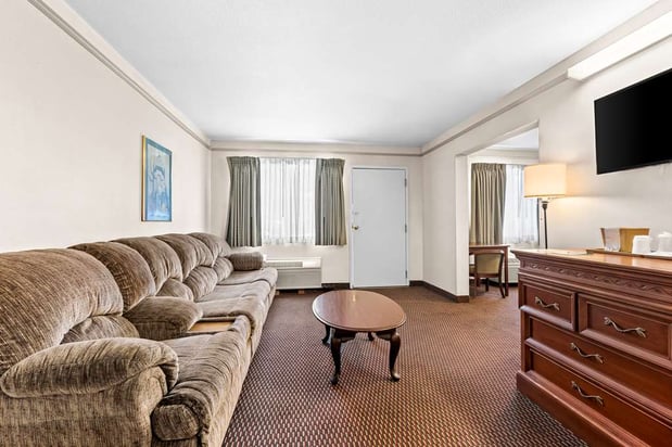 Images SureStay by Best Western Castro Valley