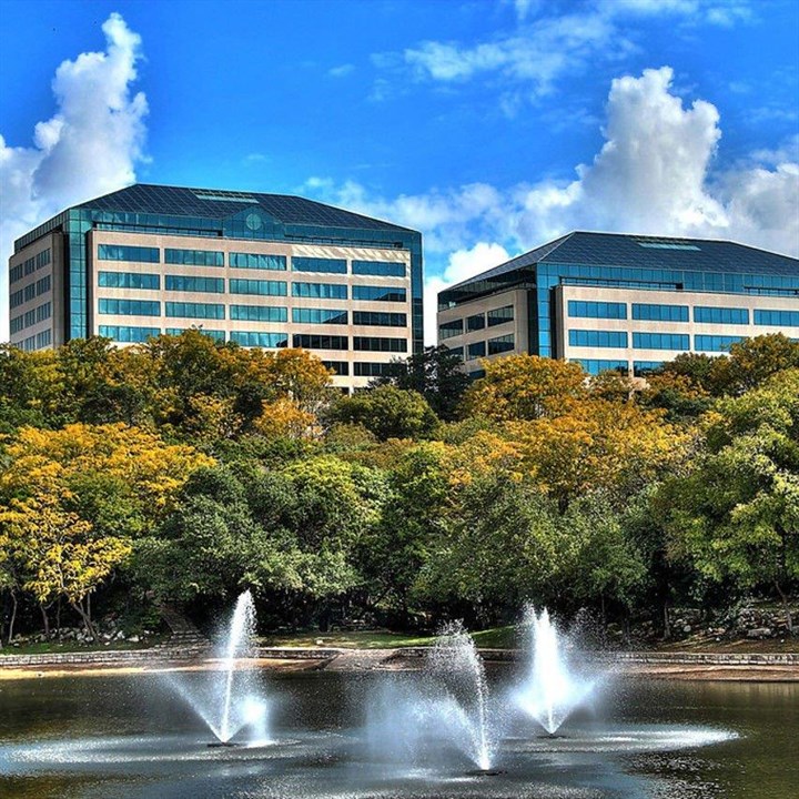 Images Candace McCormack - Financial Advisor, Ameriprise Financial Services, LLC