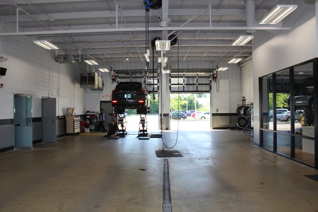 Images Russ Darrow Mazda of Greenfield Service Center