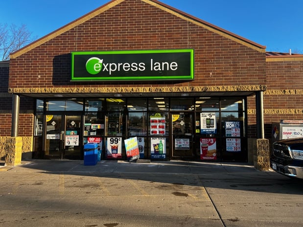 Images CoinFlip Bitcoin ATM - Express Lane # 5518 (Saint Paul)
