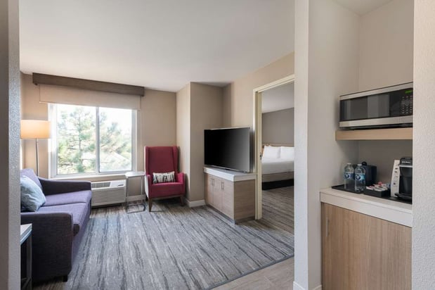 Images Hilton Garden Inn St. Charles