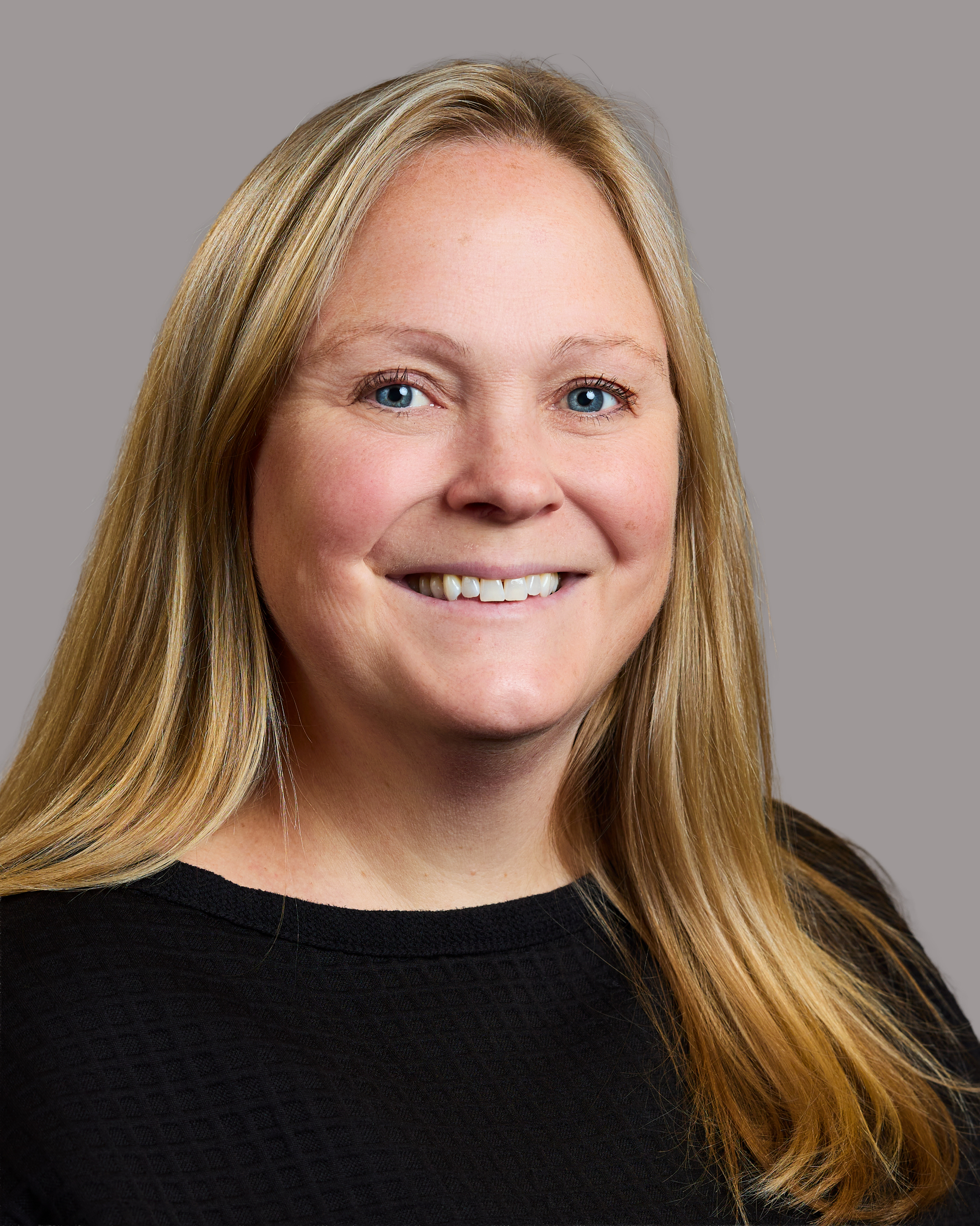 portrait of Angie L. Wharfield LCSW