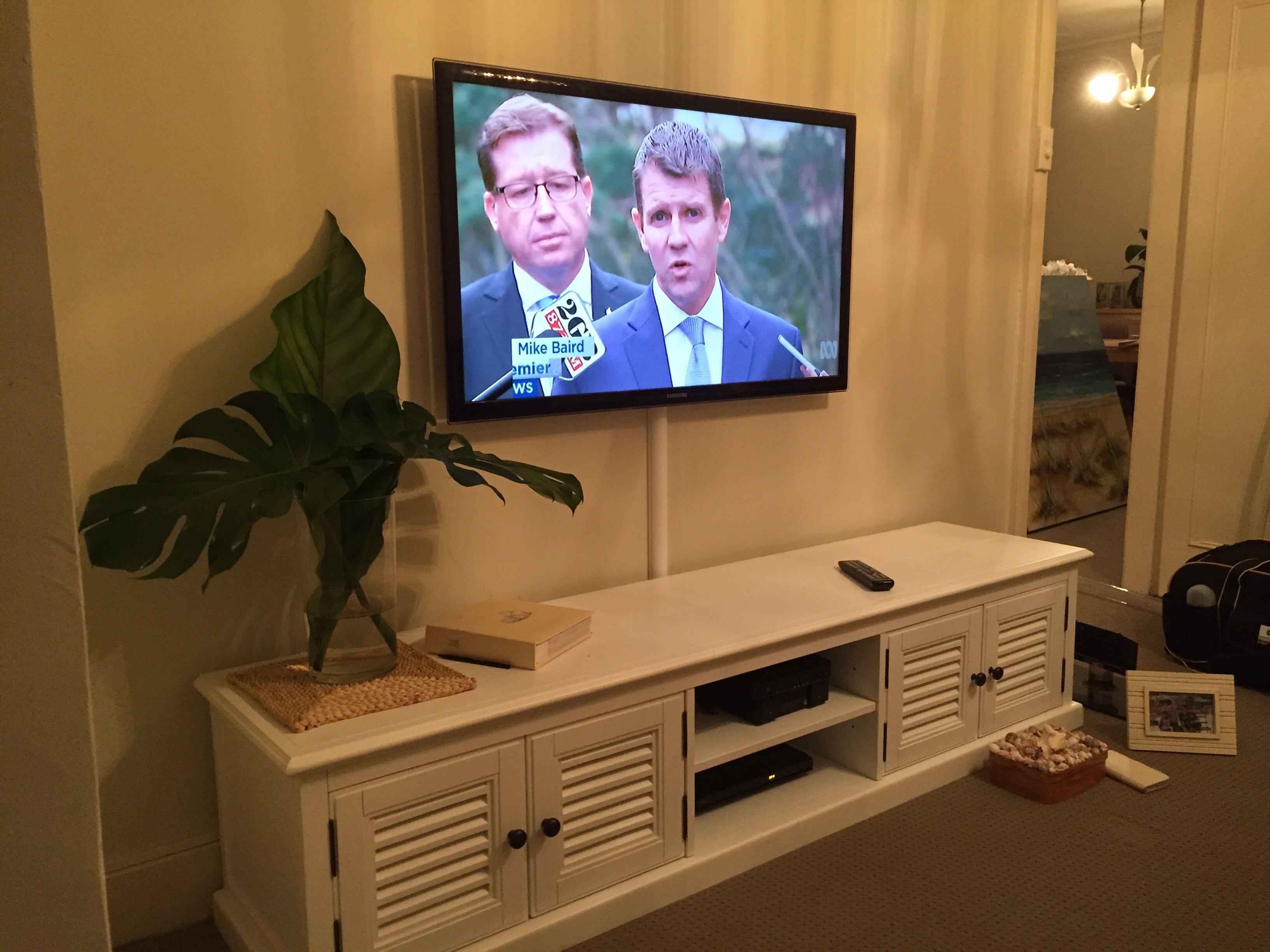 Images STV – Sydney TV Installation & TV Wall Mounting