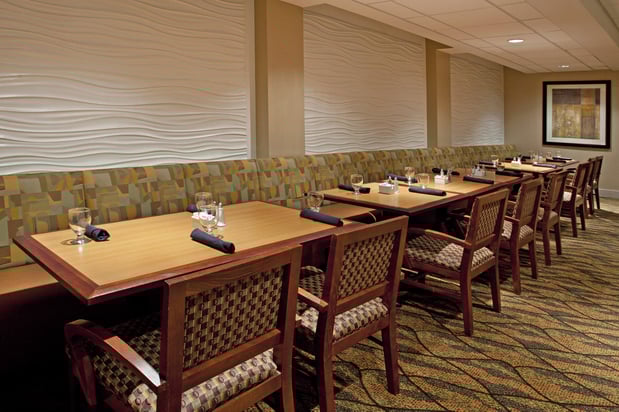 Images Holiday Inn Columbus Dwtn-Capitol Square by IHG
