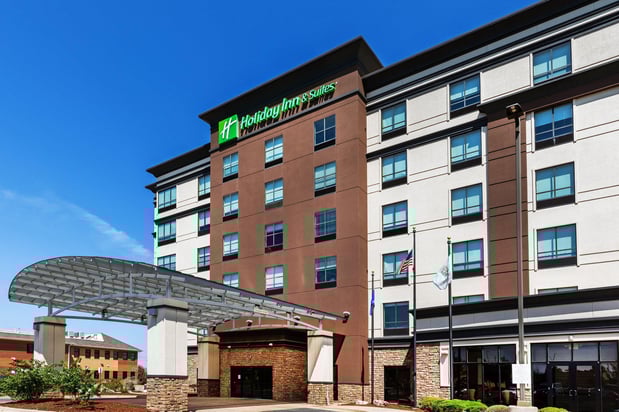 Images Holiday Inn & Suites Tulsa South by IHG