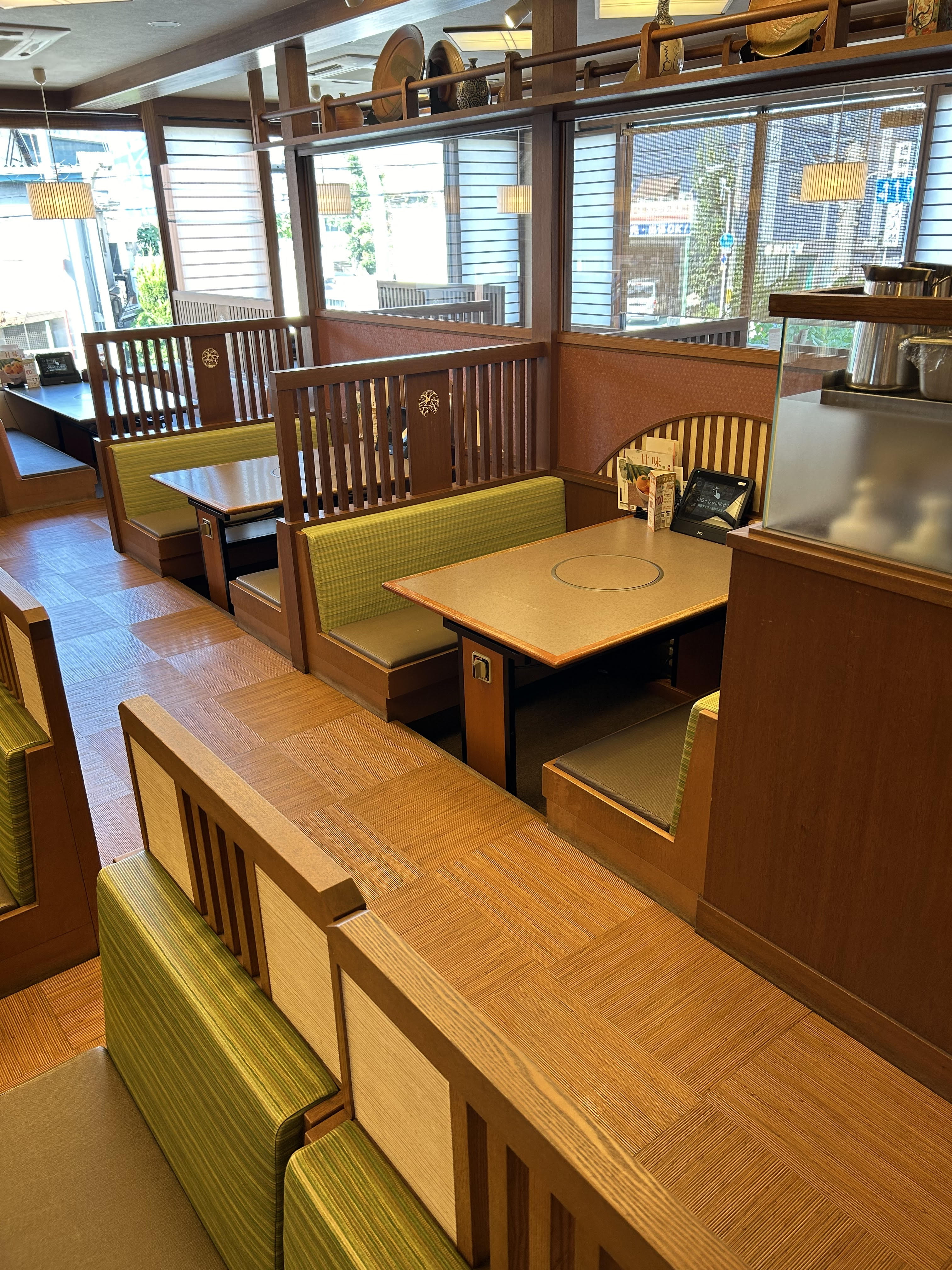 Images かごの屋 門真巣本店