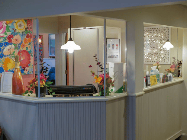 Images Center for Esthetic Dentistry