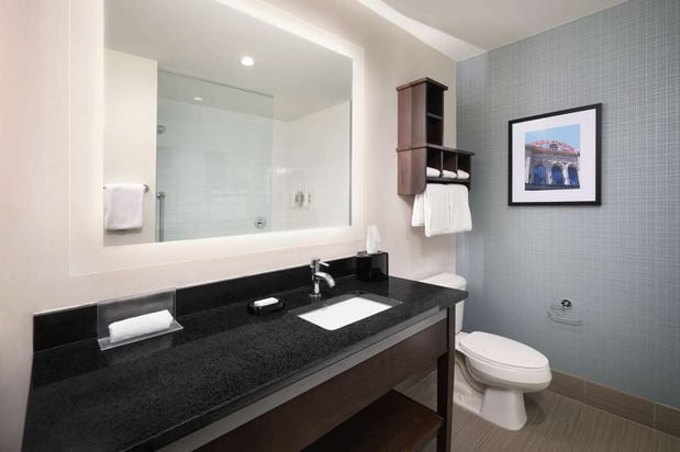 Images Hampton Inn & Suites Denver Downtown-Convention Center