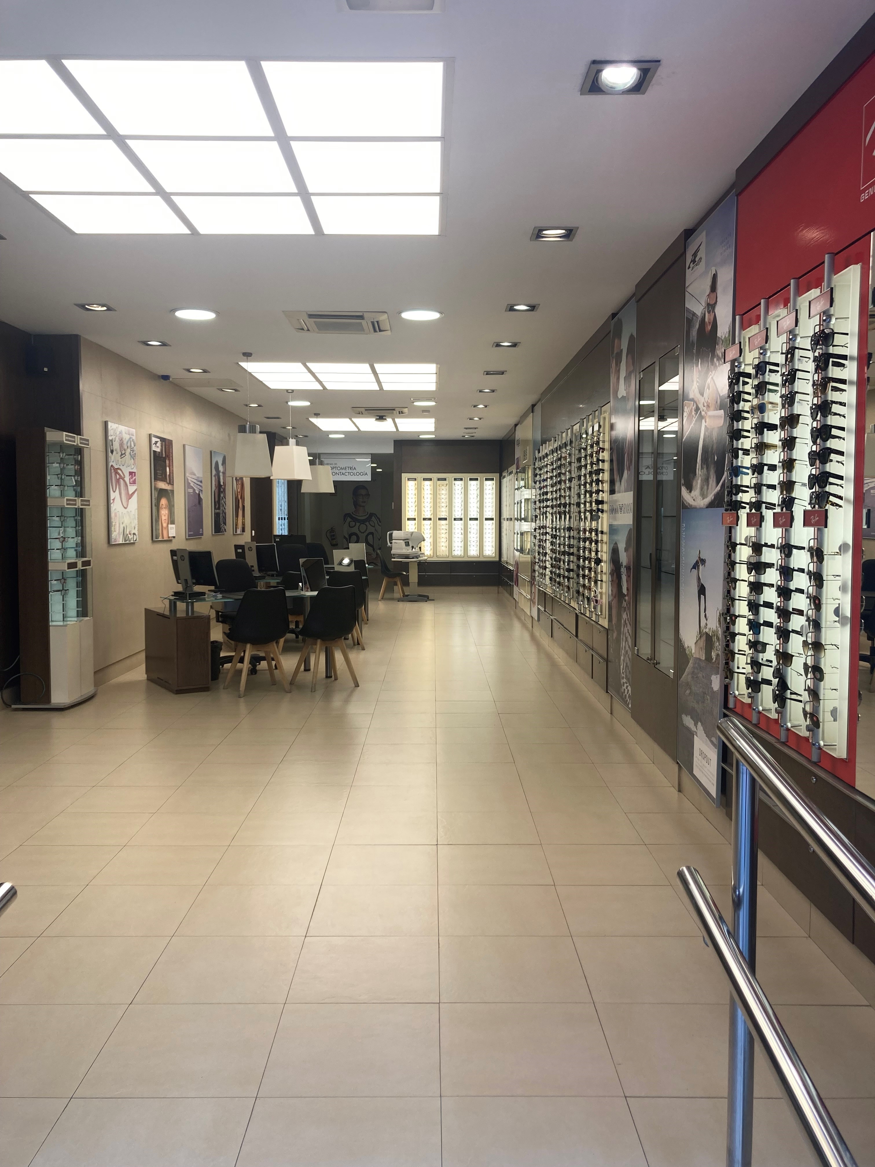 Images Optica2000 Asunción Sevilla