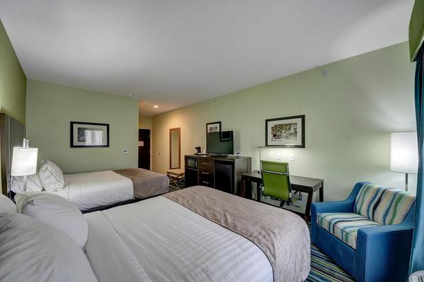 Images Holiday Inn Express & Suites Carrizo Springs by IHG