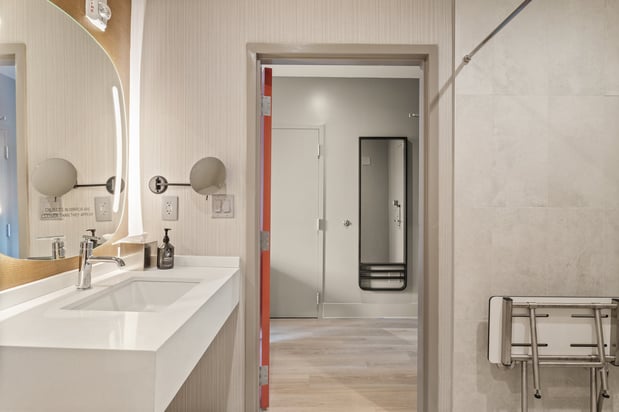 Images Hotel Indigo Baton Rouge Downtown by IHG