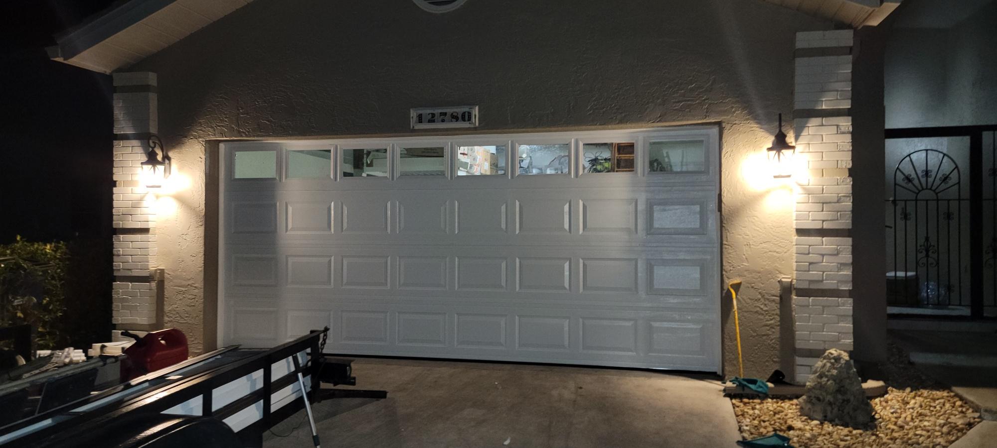 We offer a wide selection of garage options!