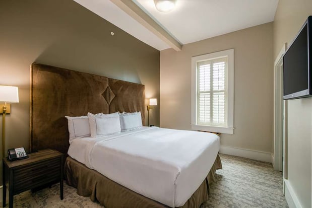 Images Hotel Florence, Tapestry Collection by Hilton
