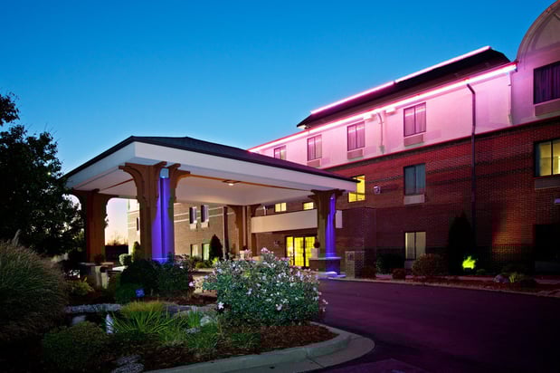 Images Holiday Inn Express Corydon by IHG