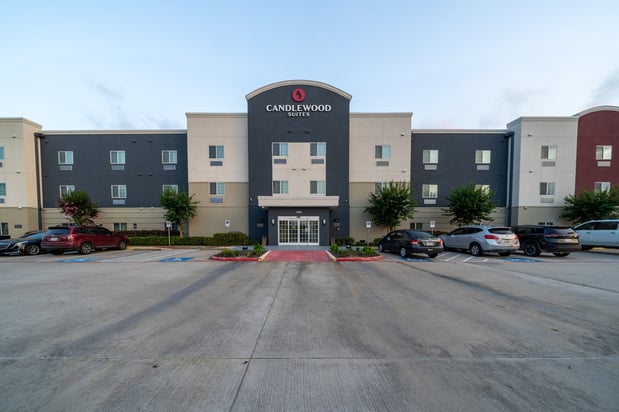 Images Candlewood Suites Deer Park by IHG