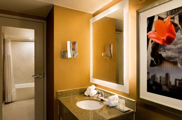 Images DoubleTree by Hilton Hotel Dallas - Campbell Centre