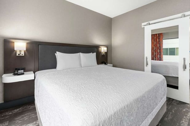 Images Hampton Inn & Suites Spokane Downtown-South