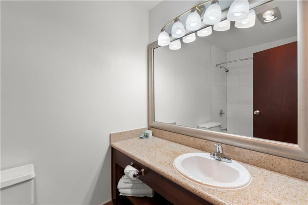 Images Best Western Chieftain Inn