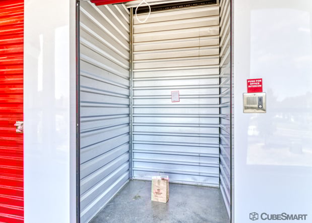 Images CubeSmart Self Storage