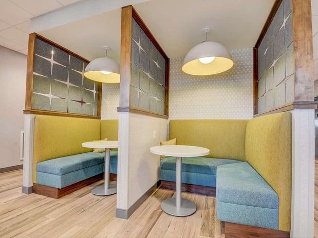 Images Hampton Inn and Suites Williamstown Ark Encounter