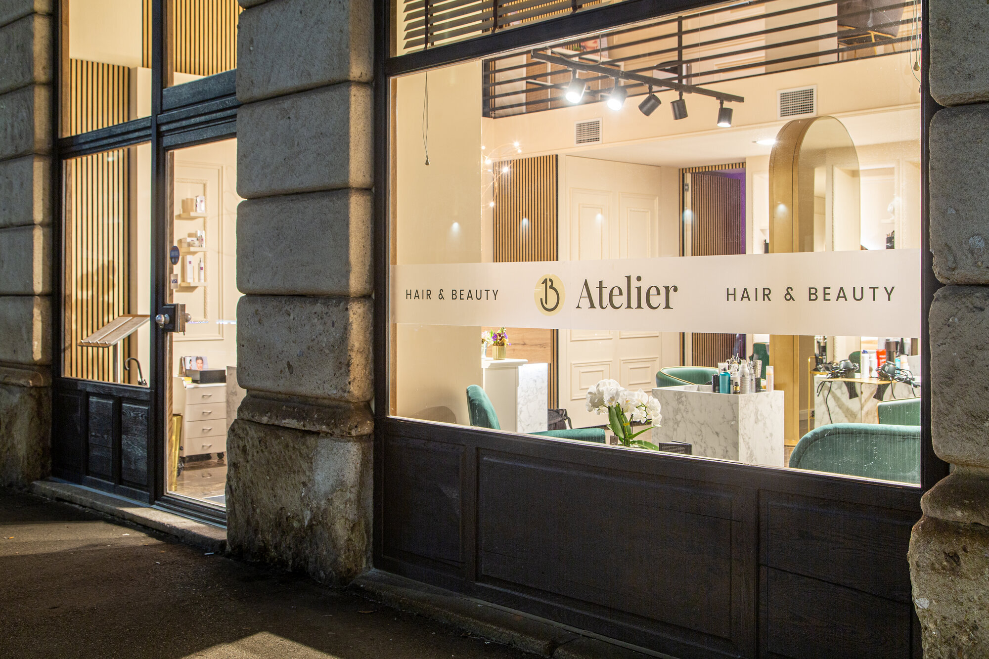 Images Brera13 Milano - Parrucchiere Estetica avanzata Epilaser & LPG