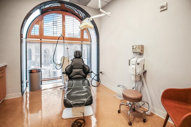 Images Moy, Fincher, Chipps Facial Plastics & Dermatology - Beverly Hills