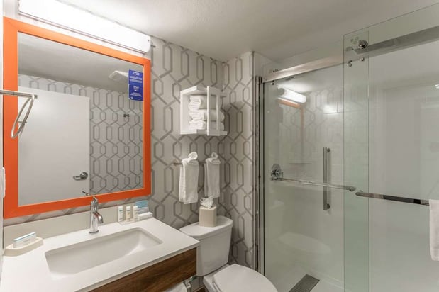 Images Hampton Inn Madison East