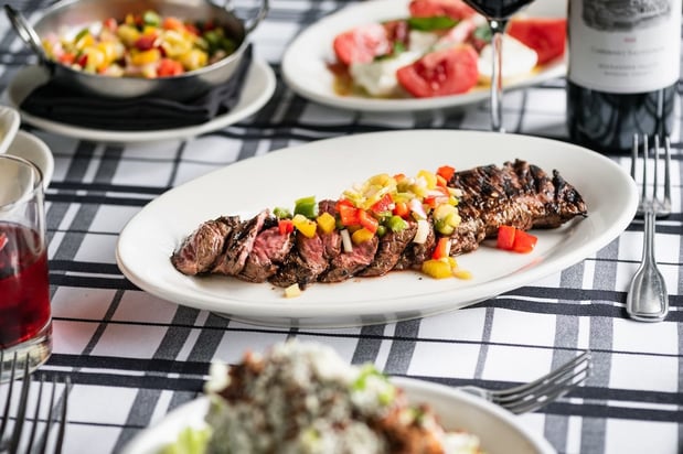 Images Gibsons Bar & Steakhouse
