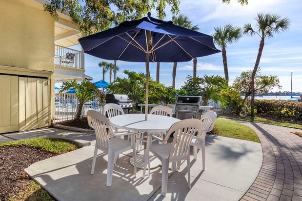 Images Hilton Vacation Club Charter Club Naples Bay