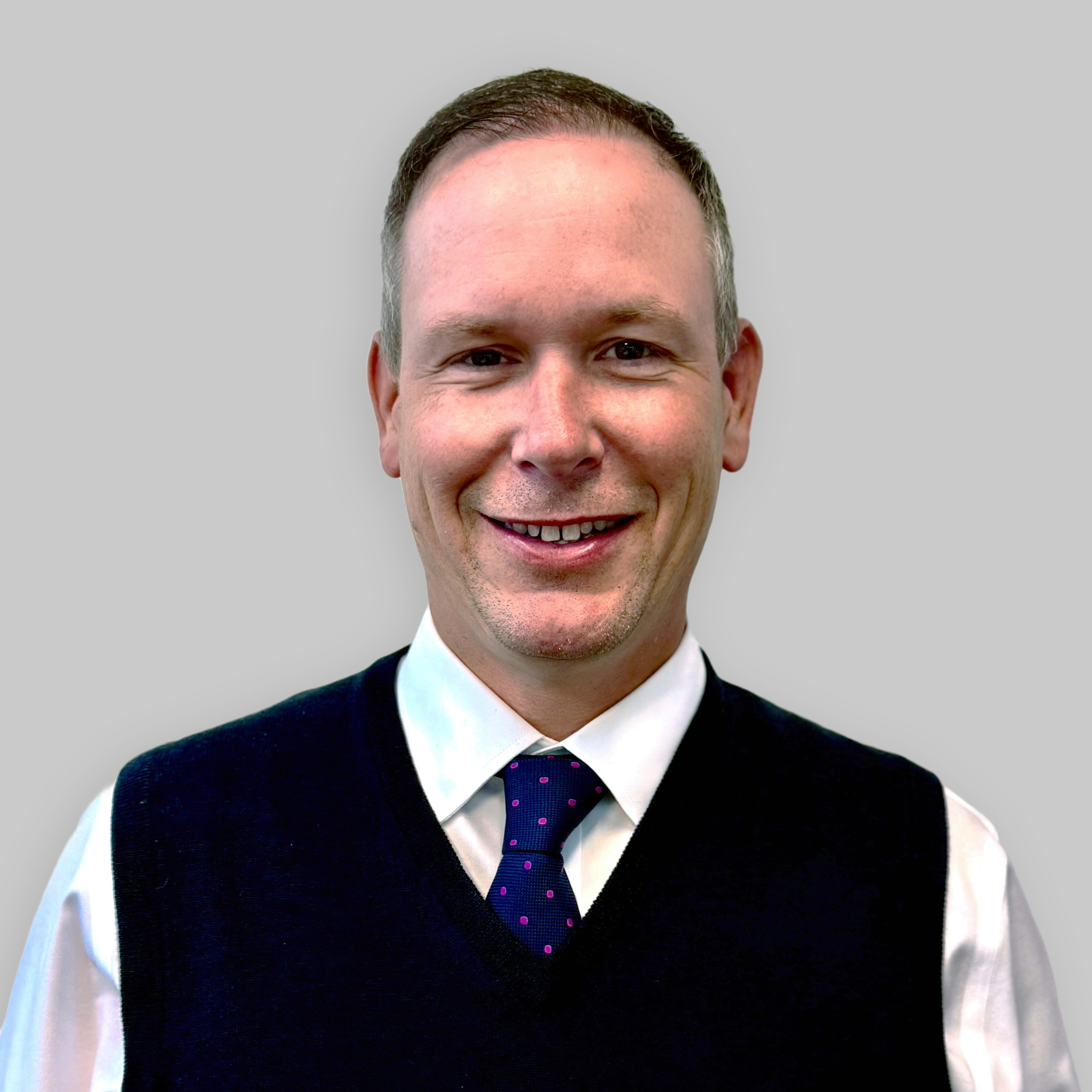 Headshot of Derek M. Brase, a wealth advisor at Chase