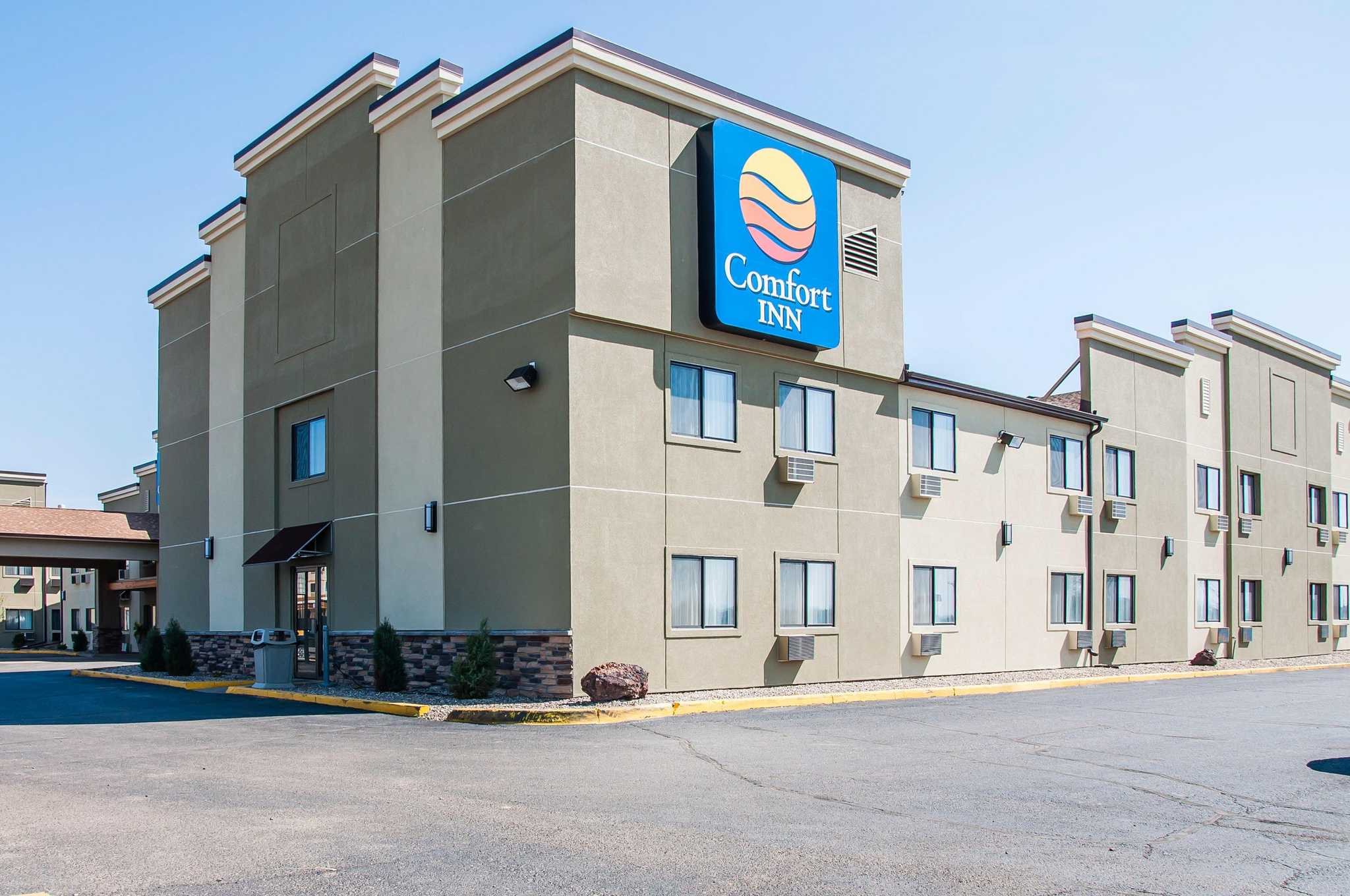 Comfort Inn - Hotel - Dickinson, ND 58601