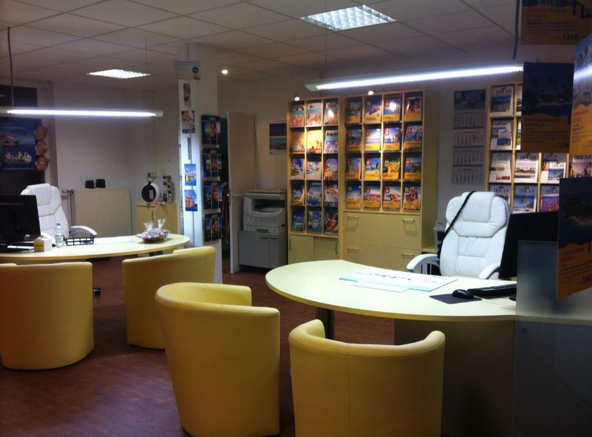 Reisennn & Versicherungen Lützen, Inh. Michaela Neubert, Ernst-Thälmann-Str. 10 in Lützen