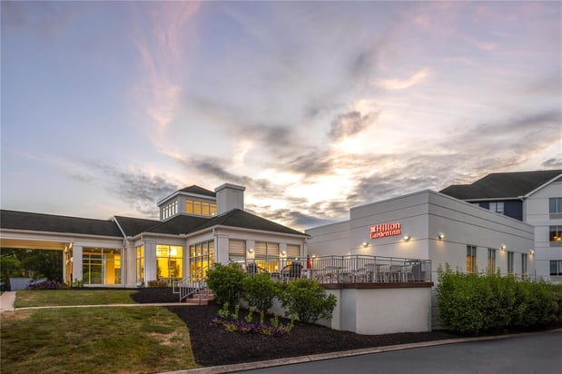 Images Hilton Garden Inn State College