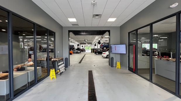 Images Jeff Wyler Nissan of Cincinnati Service
