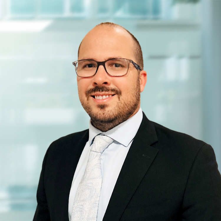 Headshot of Gregory M. Wasick, a wealth advisor at Chase