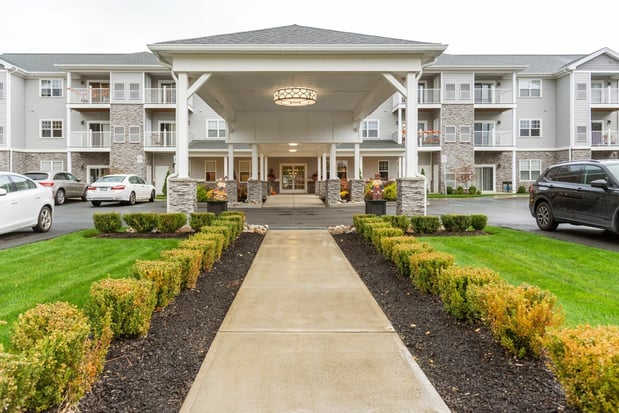 Images Pinnacle Living at Forts Ferry