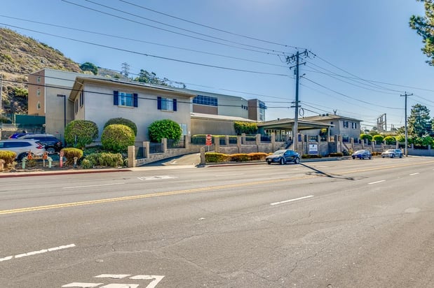 Images Mission Villa Senior Living