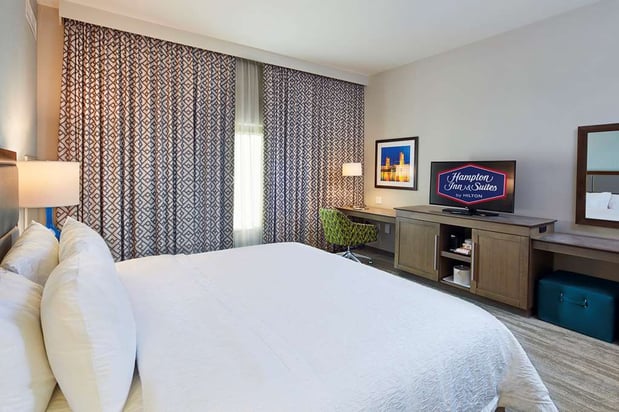 Images Hampton Inn & Suites Sacramento at CSUS