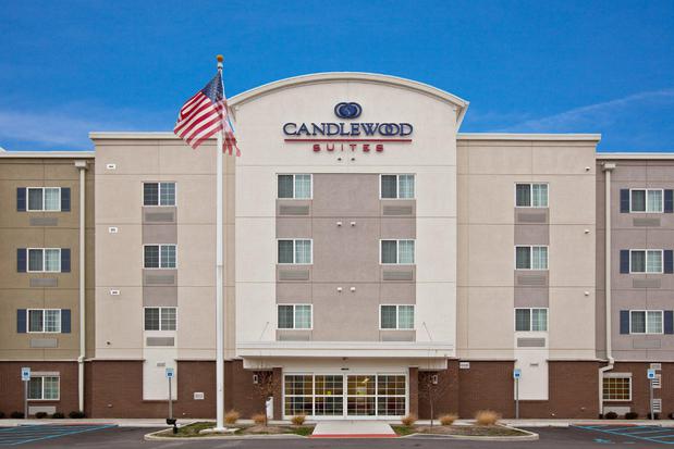 Images Candlewood Suites Indianapolis East, an IHG Hotel