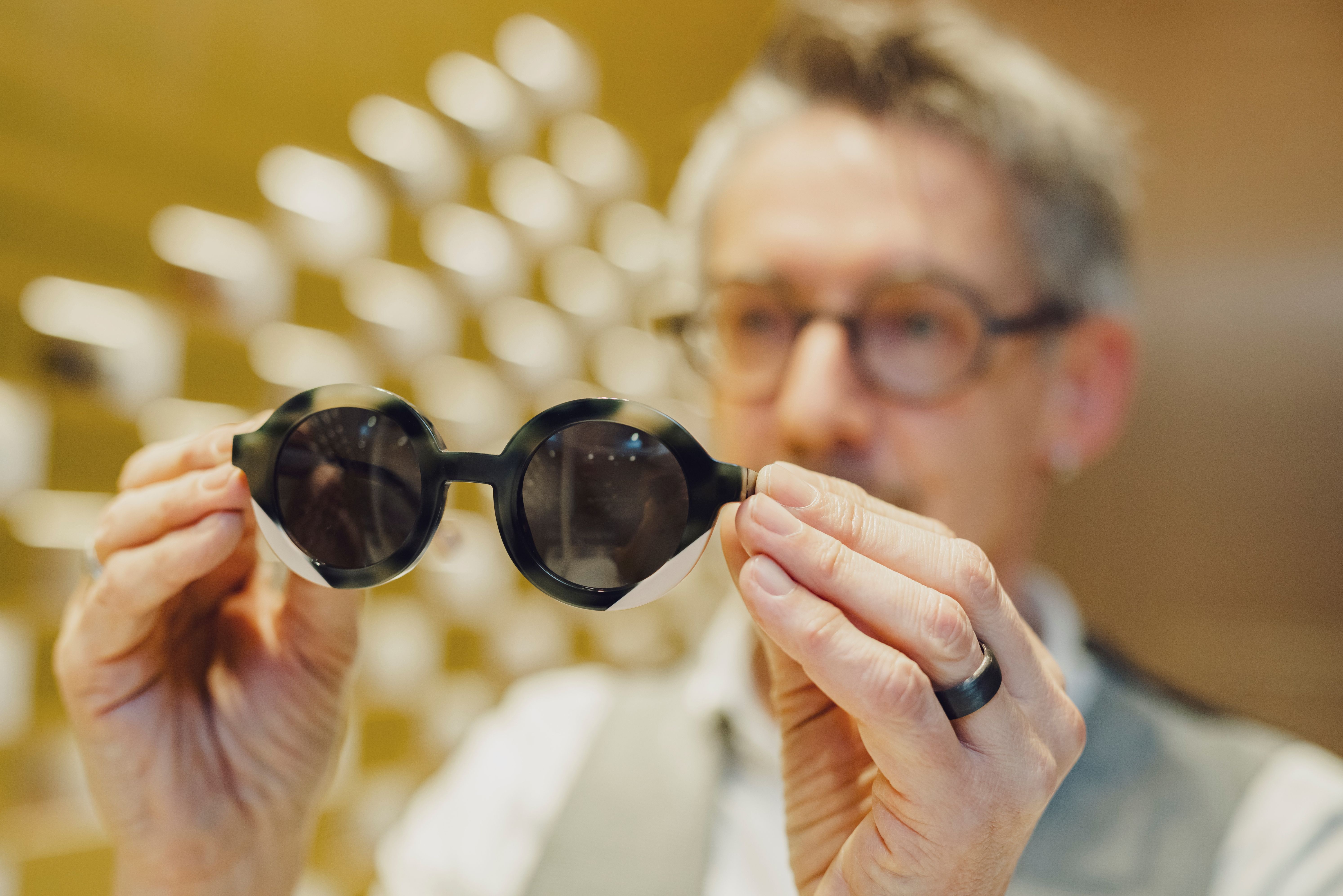 Bilder Bischof Optik AG