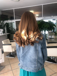 Images Merci Blow Dry Bar