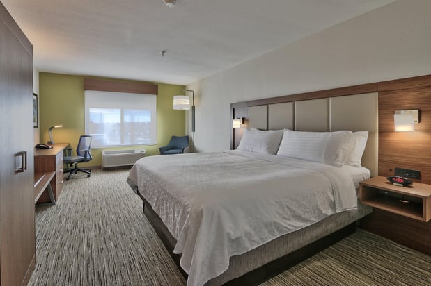Images Holiday Inn Express & Suites Albuquerque Historic Old Town by IHG
