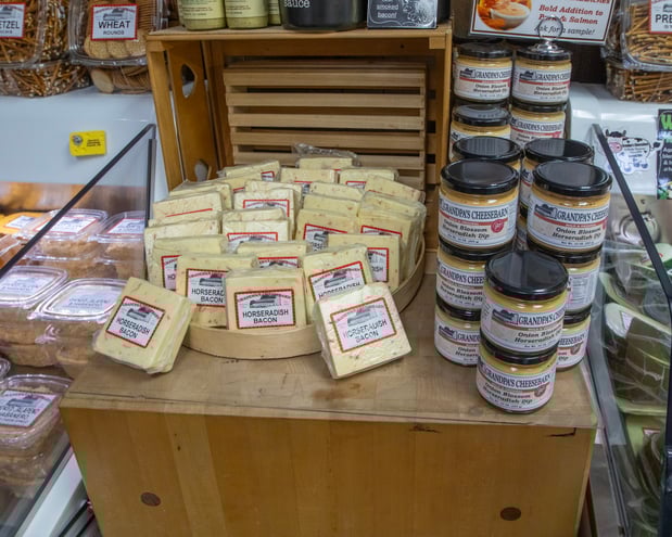 Images Grandpa’s Cheesebarn & Sweeties Chocolates