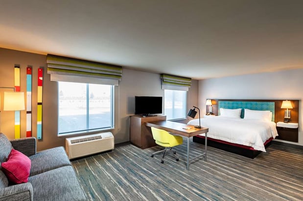Images Hampton Inn & Suites Keller Town Center