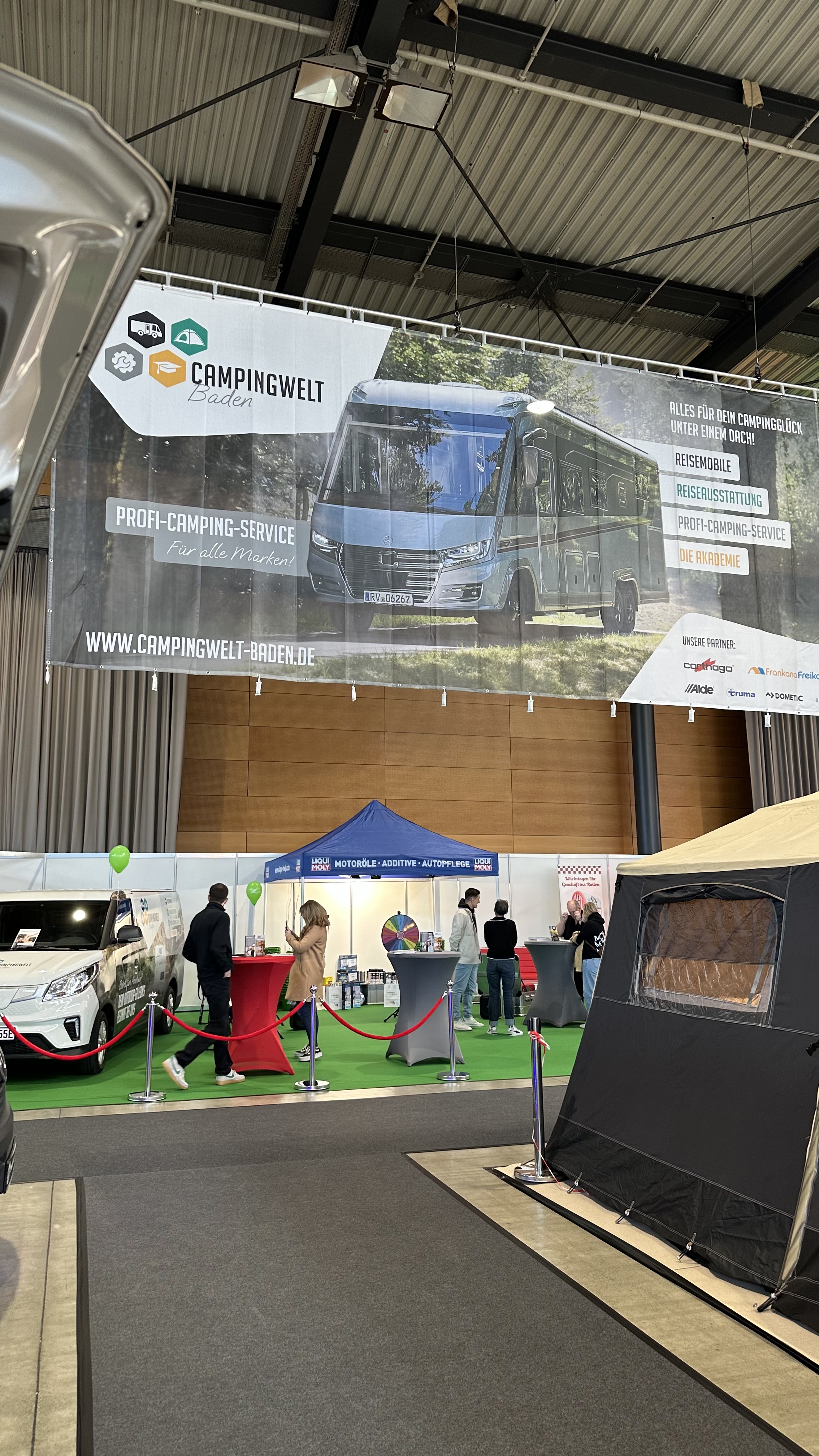 Bilder Campingwelt Baden - Wohnmobile und Campingzubehör